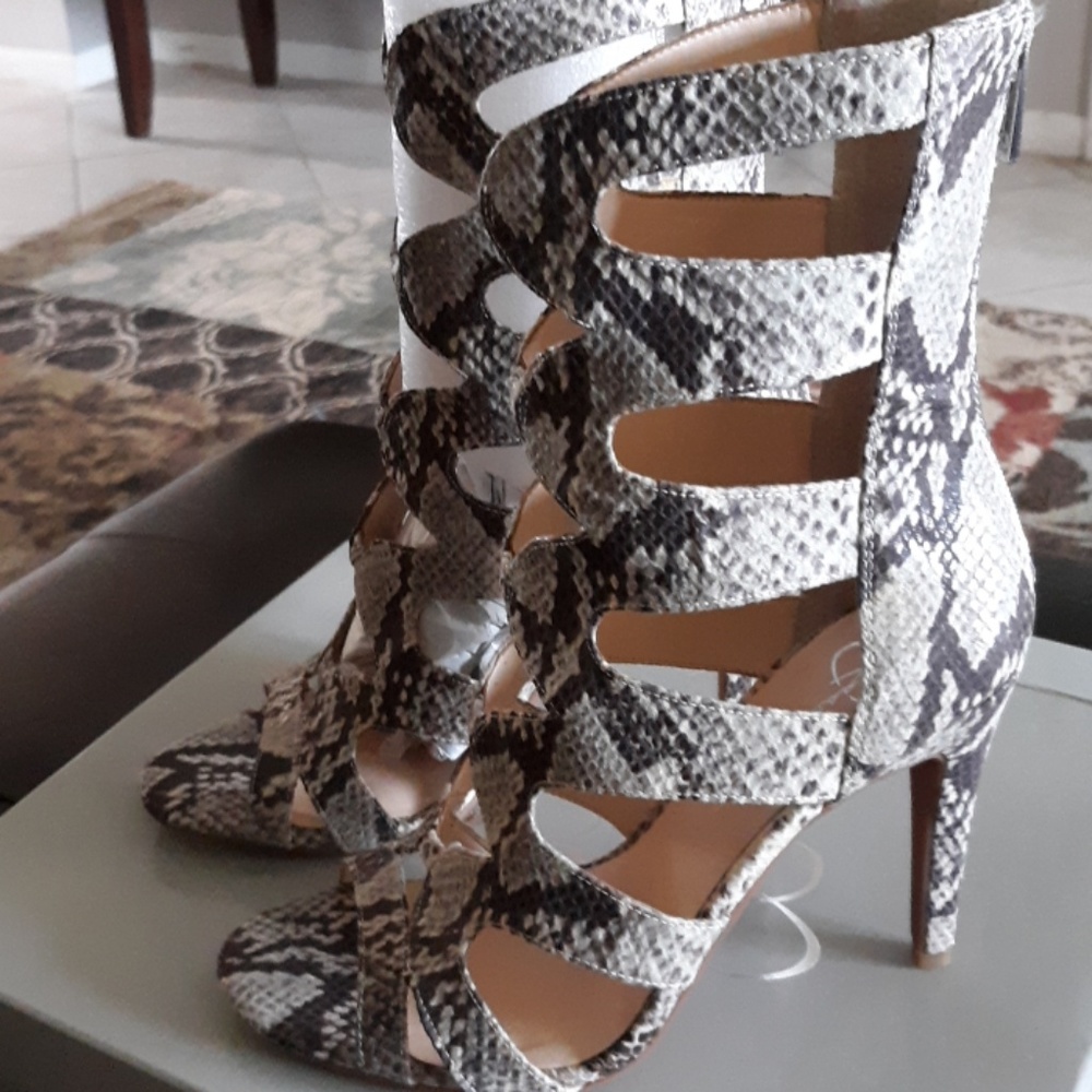 Jessica Simpson shoes